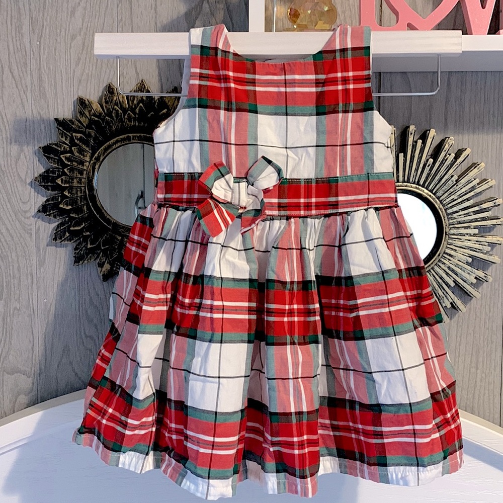 12 month Carter's Red, White and Green Plaid Christmas Dress💚